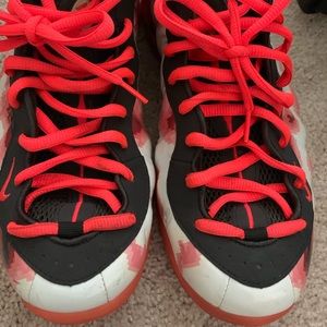 Nike Foamposite size 11